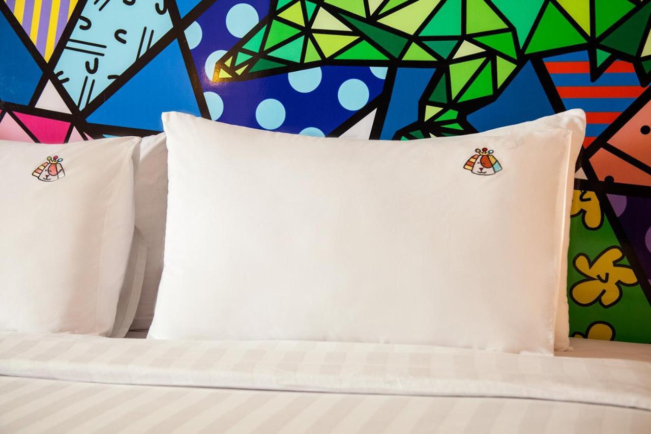 Maxonehotels.Com At Tidar Сурабая Экстерьер фото